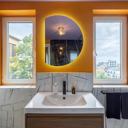Wes Anderson In Apartment Bukarest