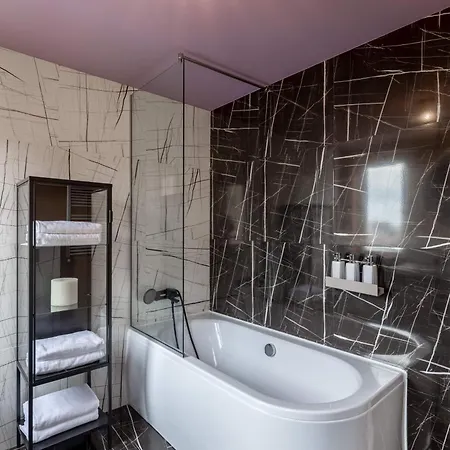 Apartman Wes Anderson In *