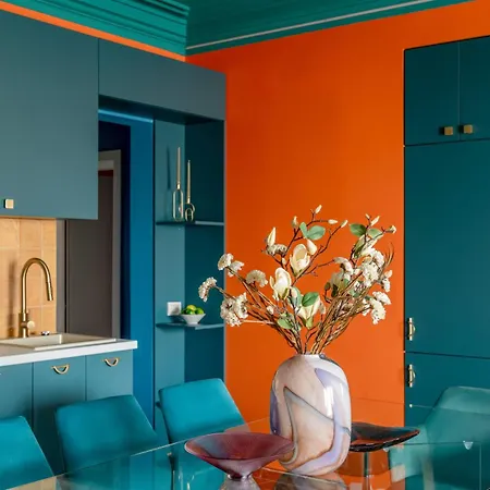 Apartment Wes Anderson In