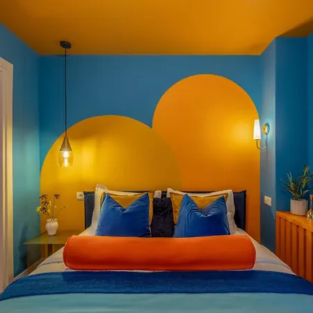 Wes Anderson In Apartment *